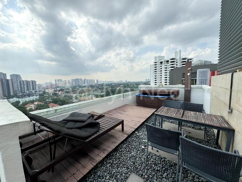 1 Bed Apartment (Condo) for Sale in  Studio 3 - Image 3